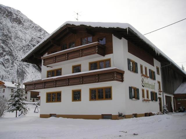 Haus Laerchenhof Villa Holzgau Exterior foto
